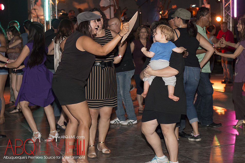 salsa_31 Salsa at the Railyards