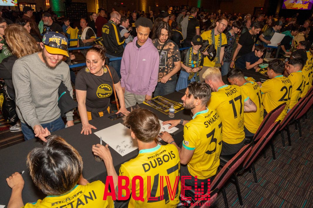 Black and Yellow Bash