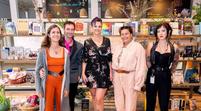Flowers & Herb Markets: A Symphony of Wellness in Albuquerque Flower & Herb Markets